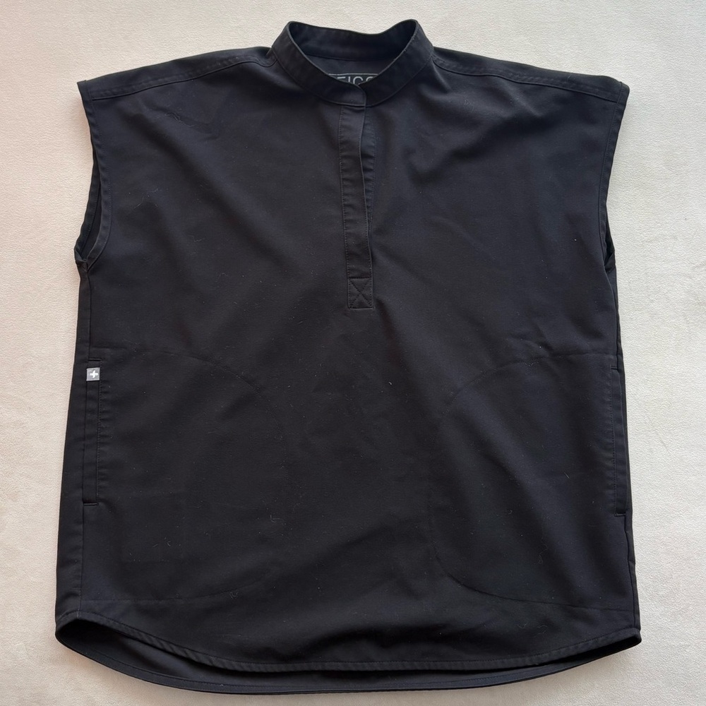 FIGS Black Rafaela Scrub Top